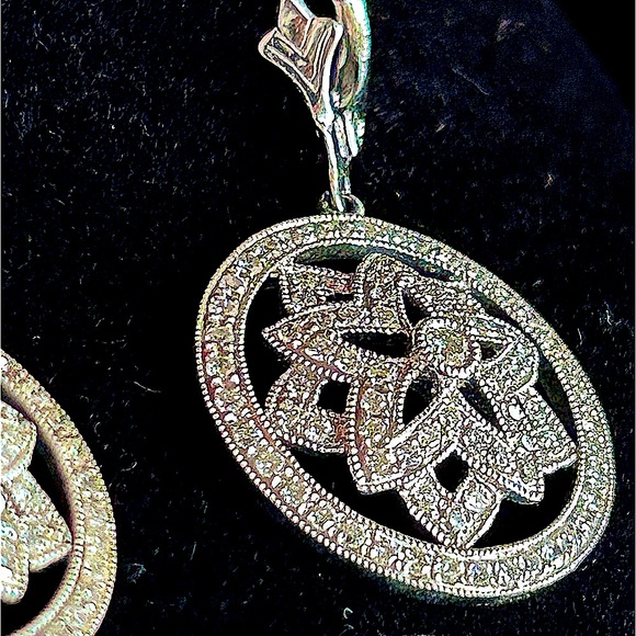 Vintage 18k Natural Diamond Drop Earrings - Picture 4 of 10